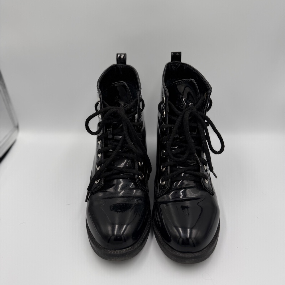 Dirty laundry black chunky combat boots grunge core edgy goth patent leather